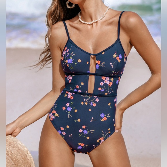 Cupshe NWOT Cheerful Navy Scoop Neck Cutout One Piece Size Med No Tags In Suit - Picture 6 of 13